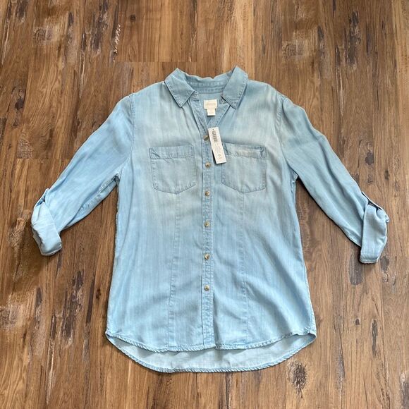 Chico’s Basic Chambray Light Wash Button Up Shirt Size … - Picture 2 of 13